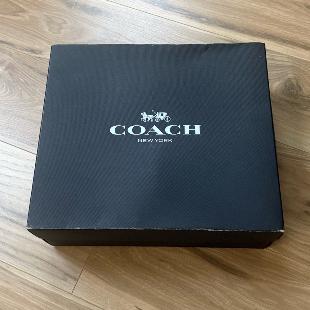 Coach Chain Tabby Shoulder Bag 30 in Honey Brown - Picture 3 of 15